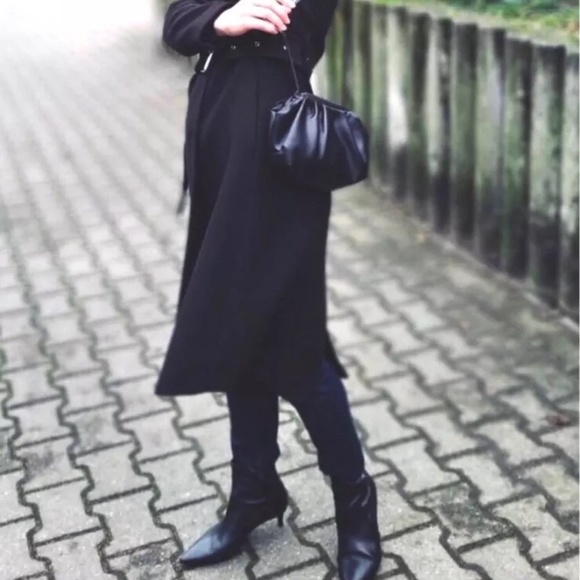 Beautiful black pouch shoulder bag clutch - Picture 5 of 8